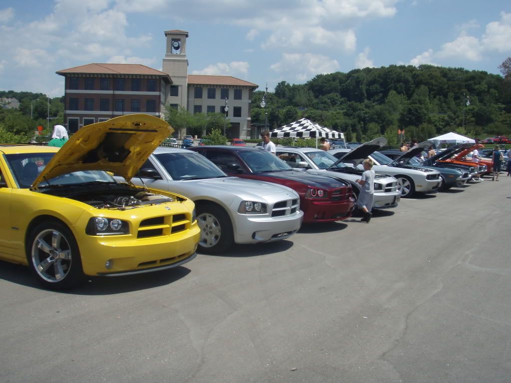 HPAC Mopar Car Show in KCMO Charger Forums