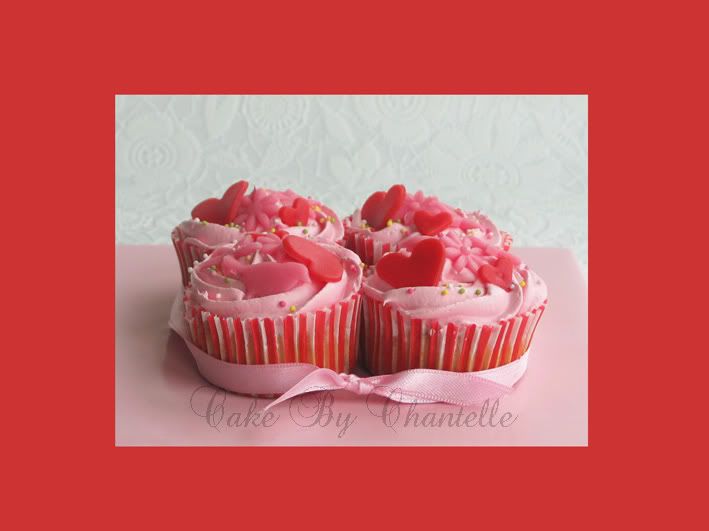 http://i958.photobucket.com/albums/ae67/Chantel67/rozeroodcupcake2klein.jpg