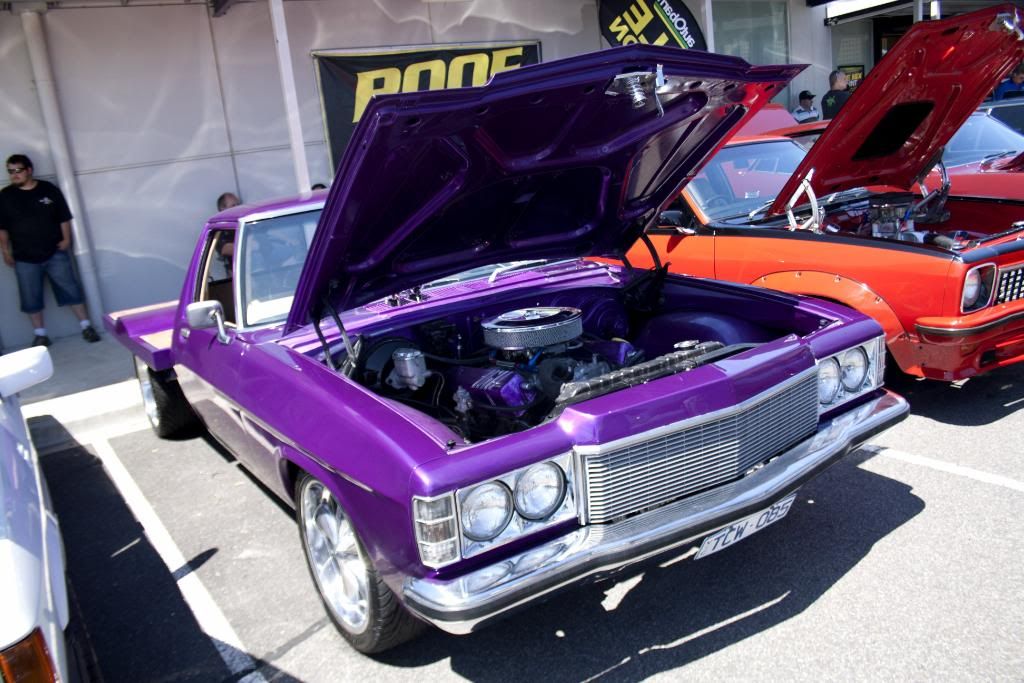 IMAGE: http://i958.photobucket.com/albums/ae68/RedlinePhotography_2009/Eastside%20Cruisers%20Car%20Show%20Jan%202011/_MG_5557.jpg