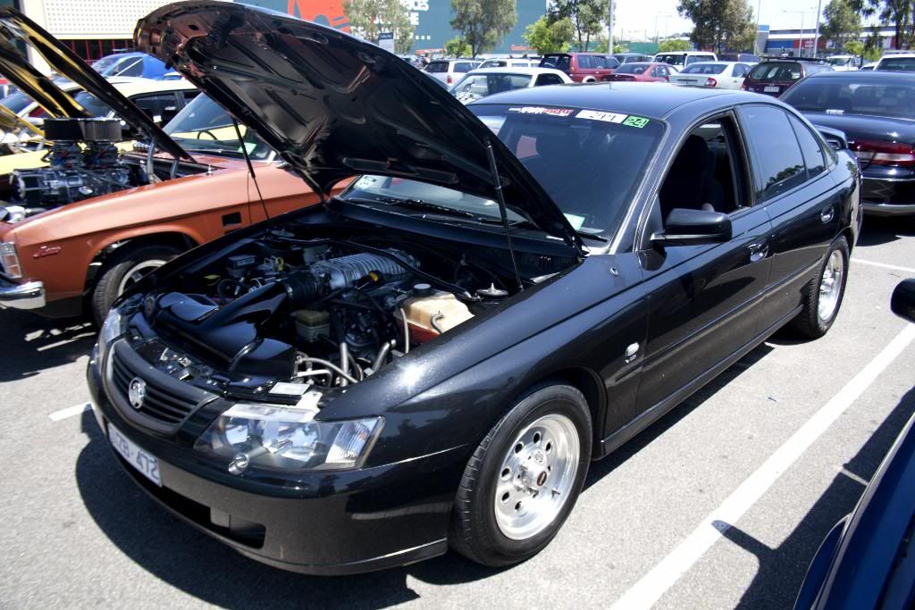 IMAGE: http://i958.photobucket.com/albums/ae68/RedlinePhotography_2009/Eastside%20Cruisers%20Car%20Show%20Jan%202011/_MG_5567.jpg